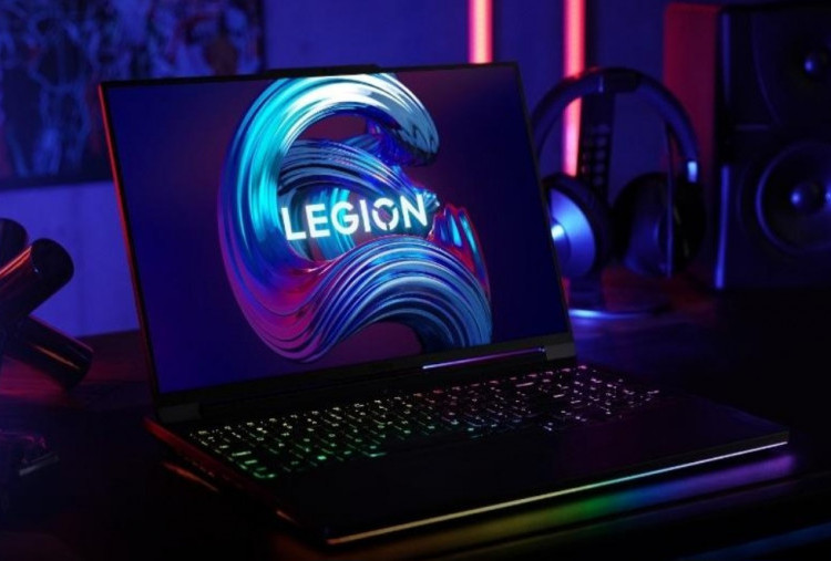 Lenovo Legion 5 15IAX11, Laptop Gaming Terbaru Bawa Layar OLED dan RTX 5070