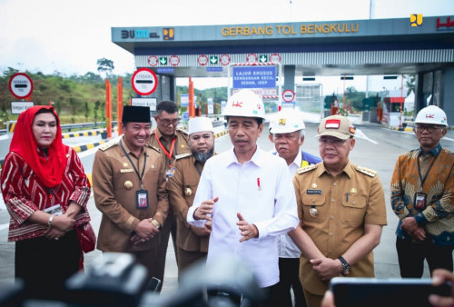 Jokowi Resmikan Jalan Tol Bengkulu-Taba Penanjung Sepanjang 16,7 Km 