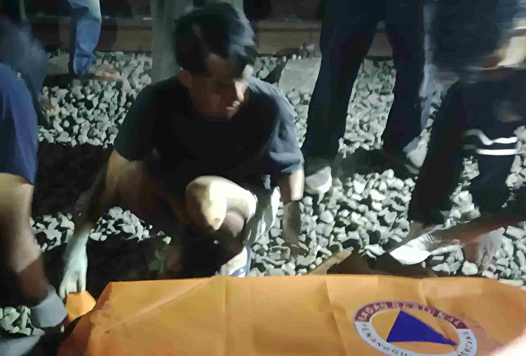 Pria di Ciputat Tewas Tertemper Kereta Sejauh 100 Meter, Polisi Lakukan Visum