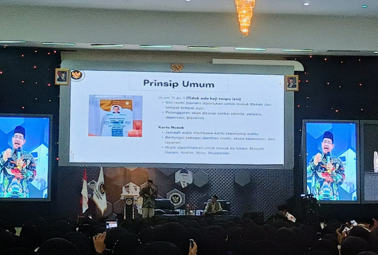 Kemenhaj Kebut Pasporisasi Jemaah Haji: Visa Terbit Selambat-Lambatnya 18 Februari, Kartu Nusuk Lanjut Dibagikan