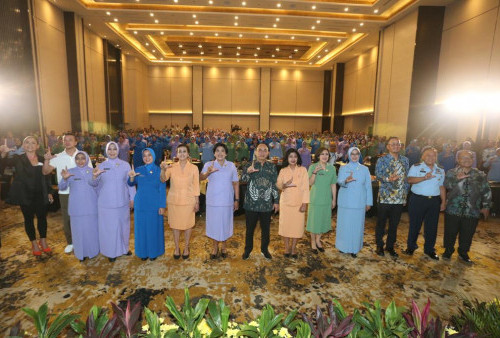 Kemenkominfo, Dharma Pertiwi dan Keluarga Besar TNI Kolaborasi Pemerataan Literasi Digital