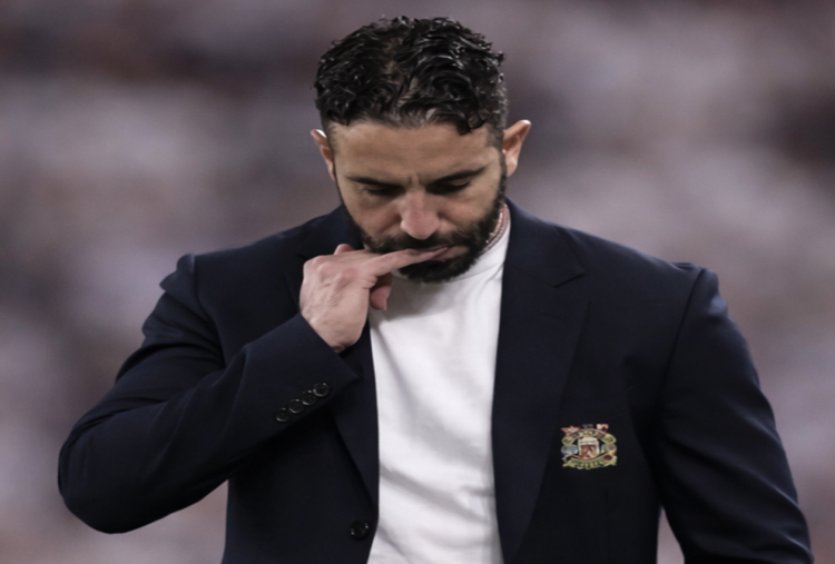 Dosa Besar MU Terungkap! Ini Daftar Pemain Impian Ruben Amorim yang Ditolak Manajemen, Berujung Pemecatan