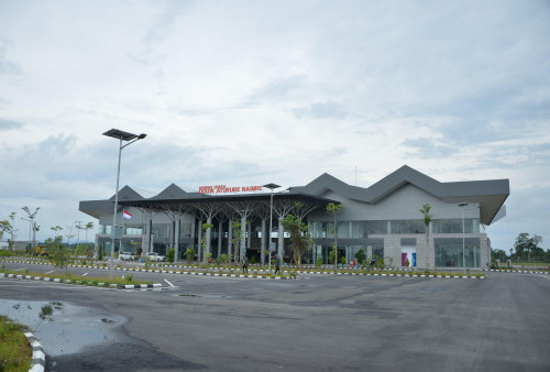 Jokowi Dijadwalkan Resmikan Dua Bandara di Papua Hari Ini