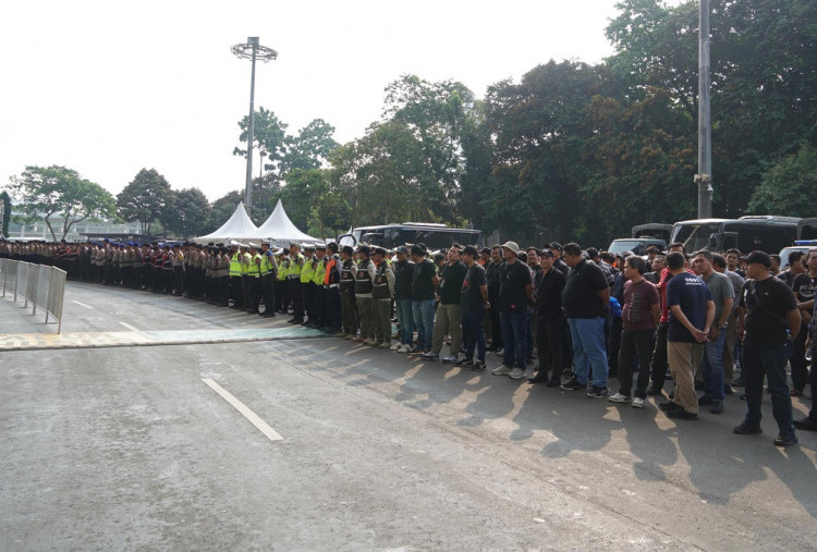 1.400 Personel Gabungan Disiagakan Amankan Laga Indonesia vs Oman di GBK