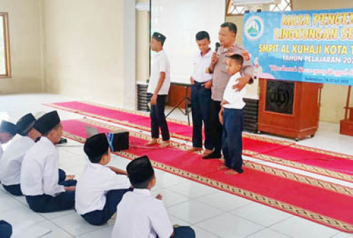 Polres Tasikmalaya Kota Ajarkan Stop Bullying di SMP IT Al Kuhaji Bungursari