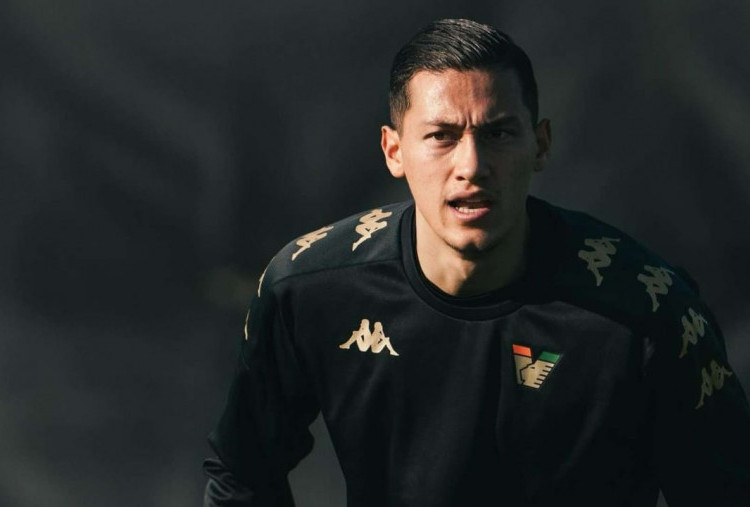 Jay Idzes Jadi Rebutan, Genoa Lirik Kapten Timnas Indonesia!