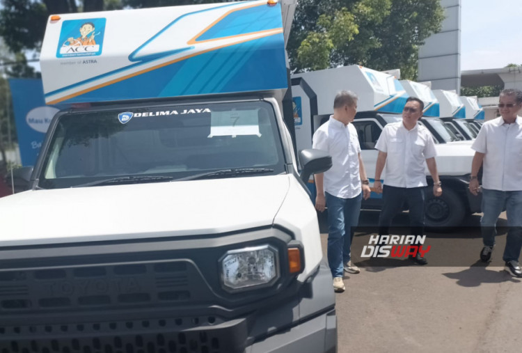 Unit Mobile Branch akan mulai beroperasi di Kalimantan, Jawa Timur, dan Sumatera pada akhir 2025, sebagai langkah memperkuat pertumbuhan pembiayaan ACC di tahun mendatang. Peluncuran ACC Mobile Branch tersebut  dihadiri oleh Chief Marketing & Sales Officer Tan Chian Hok, Executive Vice President Marketing Product Felix Wijaya dan Executive Vice President Retail Business Beny Chandra.