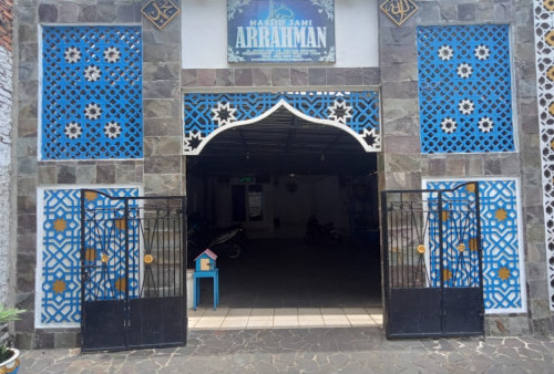 Masjid Ar-Rahman Jalan Deplu Raya Bintaro Sambut Ramadhan
