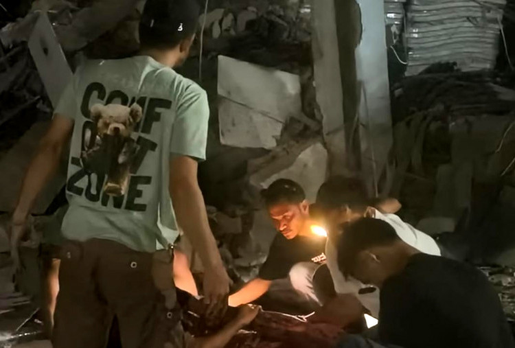 Breaking News! Ledakan di Pasar Cimanggis, Petugas Sterilkan Lokasi Kejadian