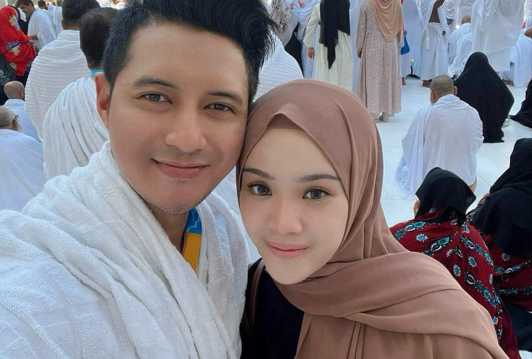 Dea Sahirah Hamil Anak Pertama saat Ibadah Umrah, Chand Kelvin: Alhamdulillah Tiba-Tiba Positif