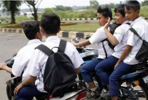 Sisawa Dilarang Bawa Motor Ke Sekolah