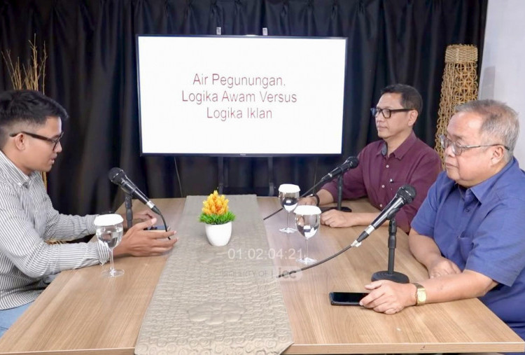 Simak! Pakar Hidrologi dan Pakar Etika Sebut Klaim 'Air Pegunungan' dalam Iklan AQUA Bukan Overclaim