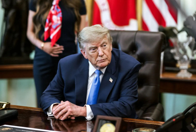 Trump Ancam Akan Jadikan Selat Hormuz sebagai Wilayah AS