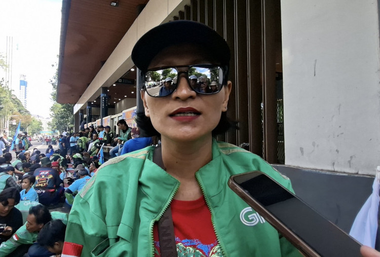 Sering Dapat Penumpang Genit, Ojol Wanita Tuntut Fitur Keamanan Saat Aksi May Day di Monas
