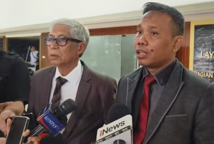 Desakan Pemakzulan Gibran Kian Menggema, DPR Diminta Gunakan HMP Tanpa Hak Angket