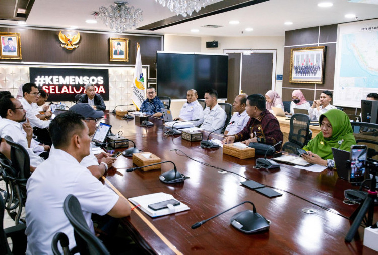 Wamensos Terima Audiensi Pemkab Mamuju Tengah dan Bengkalis Bahas Sekolah Rakyat