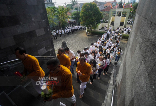 Perayaan Waisak di Surabaya