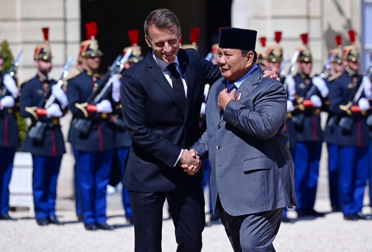 Prabowo Temui Emmanuel Macron, Bahas Energi hingga Investasi