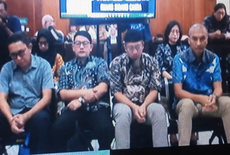 Tiga Mantan Pejabat Pelindo Divonis 4 Tahun Penjara