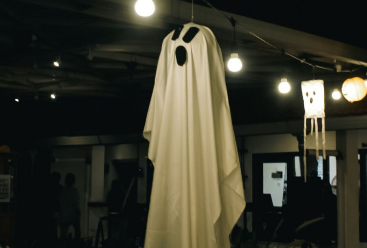 Anak Muda Kota Pahlawan Rayakan Halloween, Asah Kreativitas dan Uji Keberanian