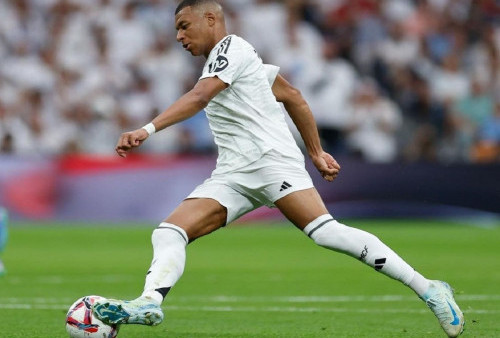 Kylian Mbappe Tak Kunjung Cetak Gol, Carlo Ancelotti Pasang Badan: Dia Tetap Hebat Kok