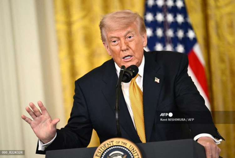 Trump Tunda 'Project Freedom', Sebut Sedang Negosiasi Damai dengan Iran 