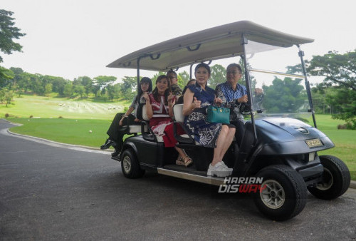 Hermanto Tanoko, CEO Tancorp Group saat berada di lapangan Golf Taman Dayu, Pasuruan, Jawa Timur, Senin, 19 Februari 2024. Keberhasilan ini bukan hanya membawa kemajuan bagi kedua perusahaan, melainkan juga mencerminkan komitmen Tanrise Property untuk memberikan yang terbaik pada customer, stakeholder dan menciptakan nilai tambah yang berkelanjutan. Taman Dayu, yang kini menjadi aset bersama TANCORP dan Tanrise Property, diharapkan akan menjadi pusat pengembangan properti yang mendorong pertumbuhan ekonomi di Pasuruan. Langkah ini sesuai dengan visi kedua perusahaan untuk menjadikan Taman Dayu sebagai komunitas yang hidup dan berkelanjutan, menciptakan daya tarik baru bagi Pasuruan sebagai pusat ekonomi yang berkembang. (Julian Romadhon/Harian Disway)