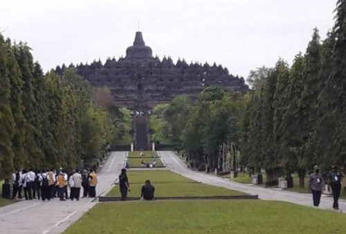 Usai Ramai Diprotes, Luhut Akhirnya Tunda Kenaikan Harga Tiket Masuk Candi Borobudur