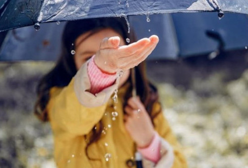 Sederet Cara Terhindar dari Sakit Saat Musim Hujan Melanda, Awas Batuk-Pilek Mengintai Anda