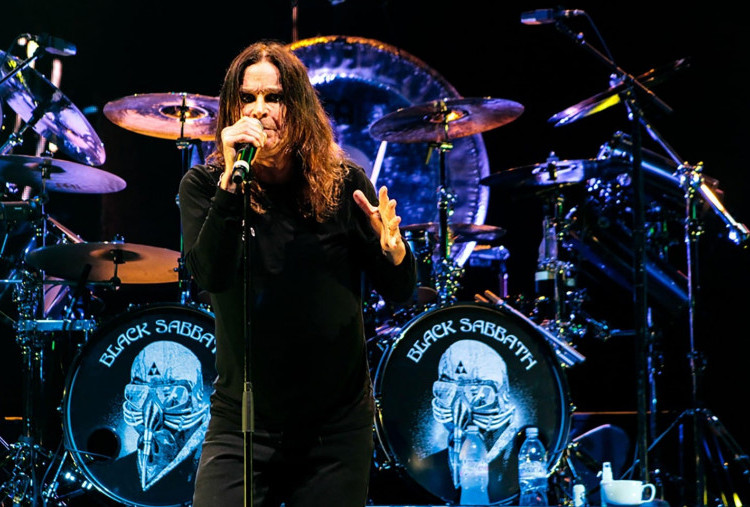 Ozzy Osbourne dan Perjuangan Melawan Parkinson serta Kecanduan di Akhir Hidupnya
