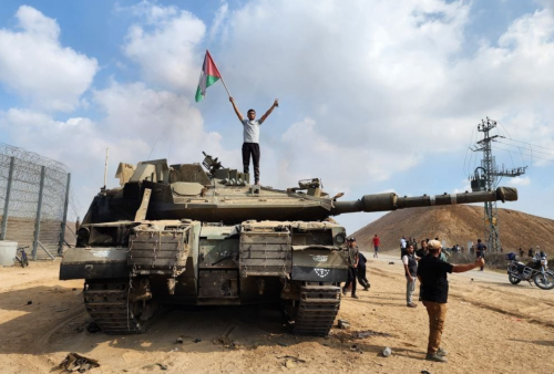 Operasi Badai Al Aqsa, Brigade Al-Qassam Hancurkan Tank Militer Israel dengan Misil Al-Yasin 105