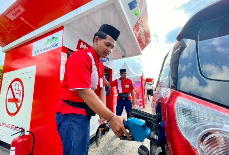Harga BBM Nonsubsidi Terancam Naik, Pemerintah Diminta Waspadai Migrasi Subsidi