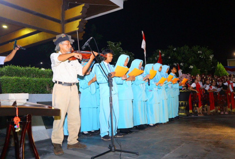 Peringatan Bareng 98 Tahun Lagu Indonesia Raya dan Sumpah Pemuda, Konsisten Kenalkan Tiga Stanza