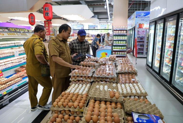 Pemkot Surabaya Jamin Stok Pangan Aman dan Harga Stabil di April 2026