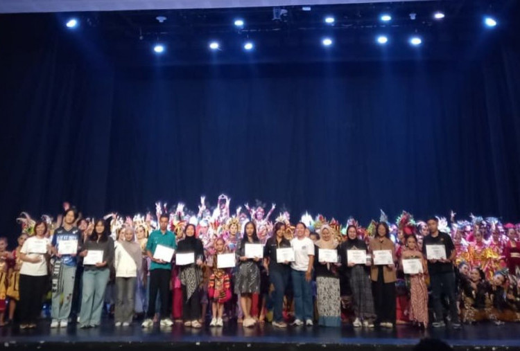 World Dance Day UNESA Usung Konsep Estafet Tari, Harmoni dalam Keragaman Budaya