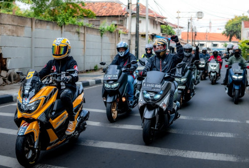 Yamaha Ajak Ananda Omesh, Surya Saputra, Iman Darto Satmori Bareng Bikers NMAX 155 di Jakarta