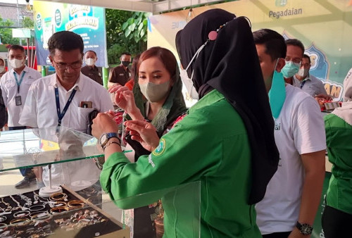 Ada Bazar Emas Hasil Lelang di Pegadaian Kebon Nanas Jakarta 