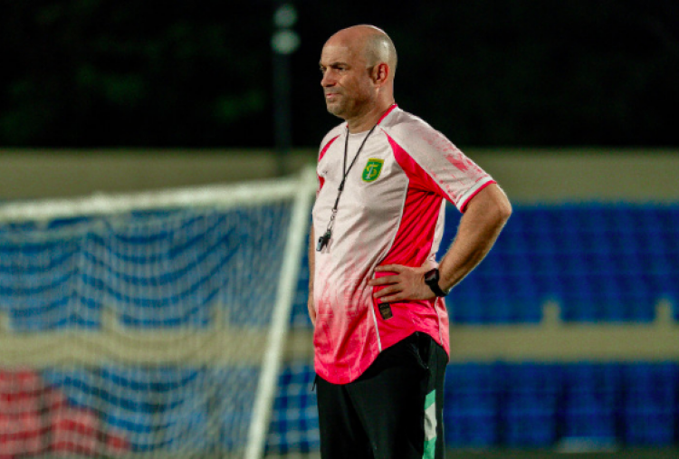 Jelang Persebaya Lawan Persijap, Tavares Waspadai Rekor Unbeaten Laskar Kalinyamat di Kandang!