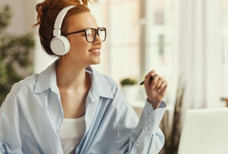 Saldo DANA Gratis Ditransfer ke E-Wallet Total Rp725.000 dari Aplikasi Penghasil Uang Hari Ini, Setel Musik Langsung Banjir Cuan!