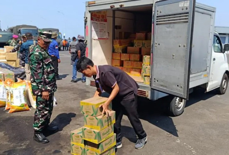 BNPB Salurkan 777,7 Ton Bantuan untuk Korban Gempa NTT
