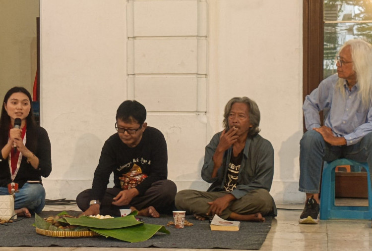 Diskusi Seni Dewan Kesenian Surabaya Bahas Ruang Seni yang Kini Kian Menyempit