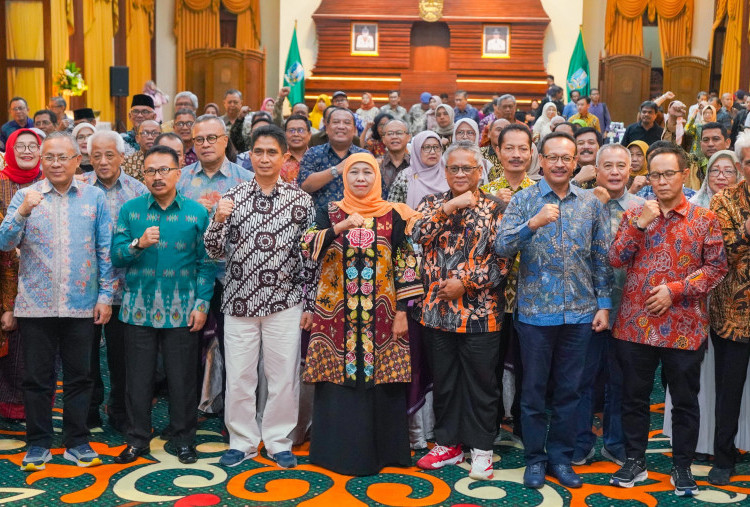 Khofifah Dorong Sinergi PTN-BH Dengan Pemda untuk Ciptakan Inovasi Teknologi 