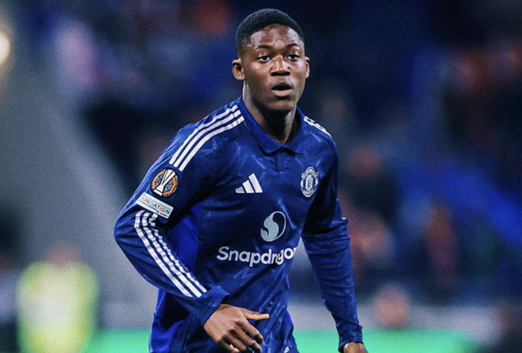 Manchester United Incar 3 Bintang Nottingham Senilai Rp5,24 Triliun, Kontrak Baru Kobbie Mainoo Ditunda