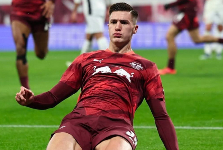 Benjamin Sesko Sepakat Gabung Manchester United hingga 2030