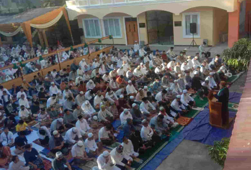 Yayasan Al-Furqon Palembang Laksanakan Salat Idul Adha