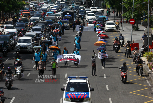 Aksi Jalan Kaki Pengungsi Afghanistan