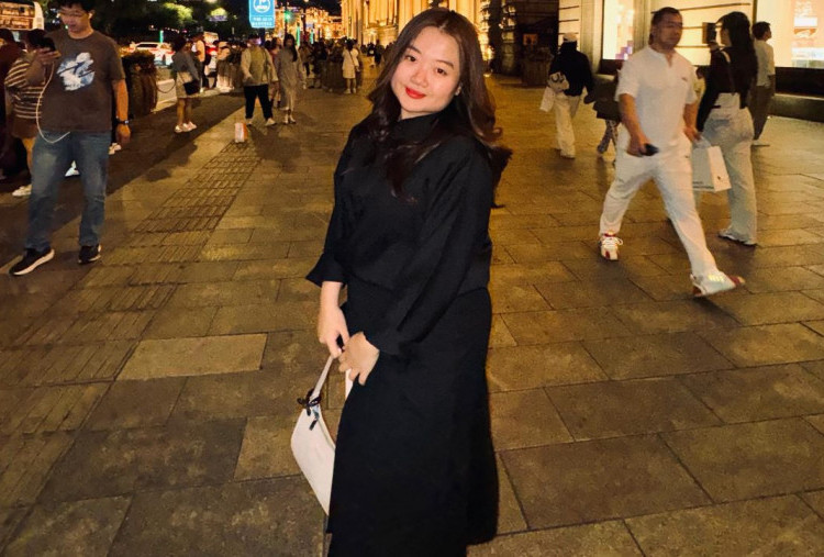 Cheng Yu Pilihan Human Academic Corporate Resource Media Specialist Huayou Indonesia Elissa Angeline: Wei Zhe Chang Cheng, Xing Zhe Chang Zhi