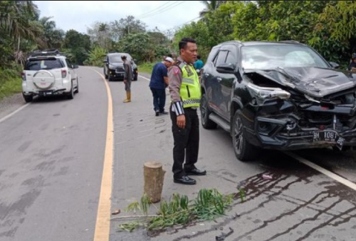 Mobil Wakil Ketua DPRD di Jambi Kecelakaan, 1 Orang Tewas