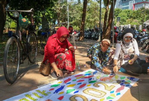 Komunitas Sepeda Tua Senopati Melukis Batik Di Kain Sepanjang 5 Meter 5354