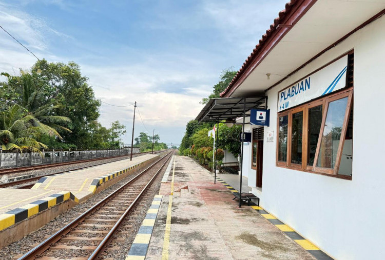 KAI Aktifkan Lagi Stasiun Plabuan dan Comal, Layani Rute Kaligung hingga Joglosemarkerto